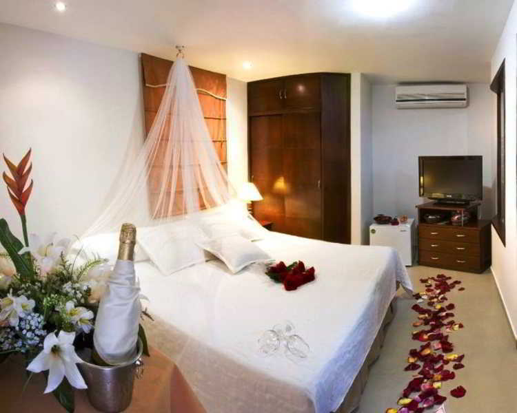Cabecera Country Hotel Bucaramanga Exteriör bild